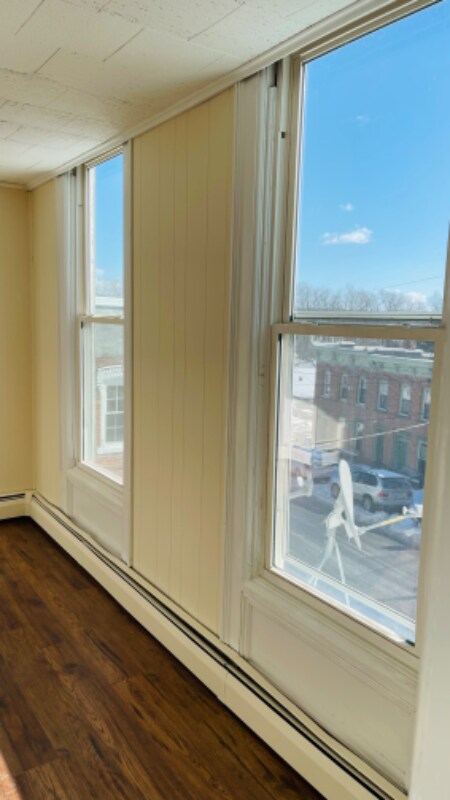 Foto del edificio - 80 Main St