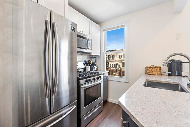 Foto del edificio - 300 Webster Ave