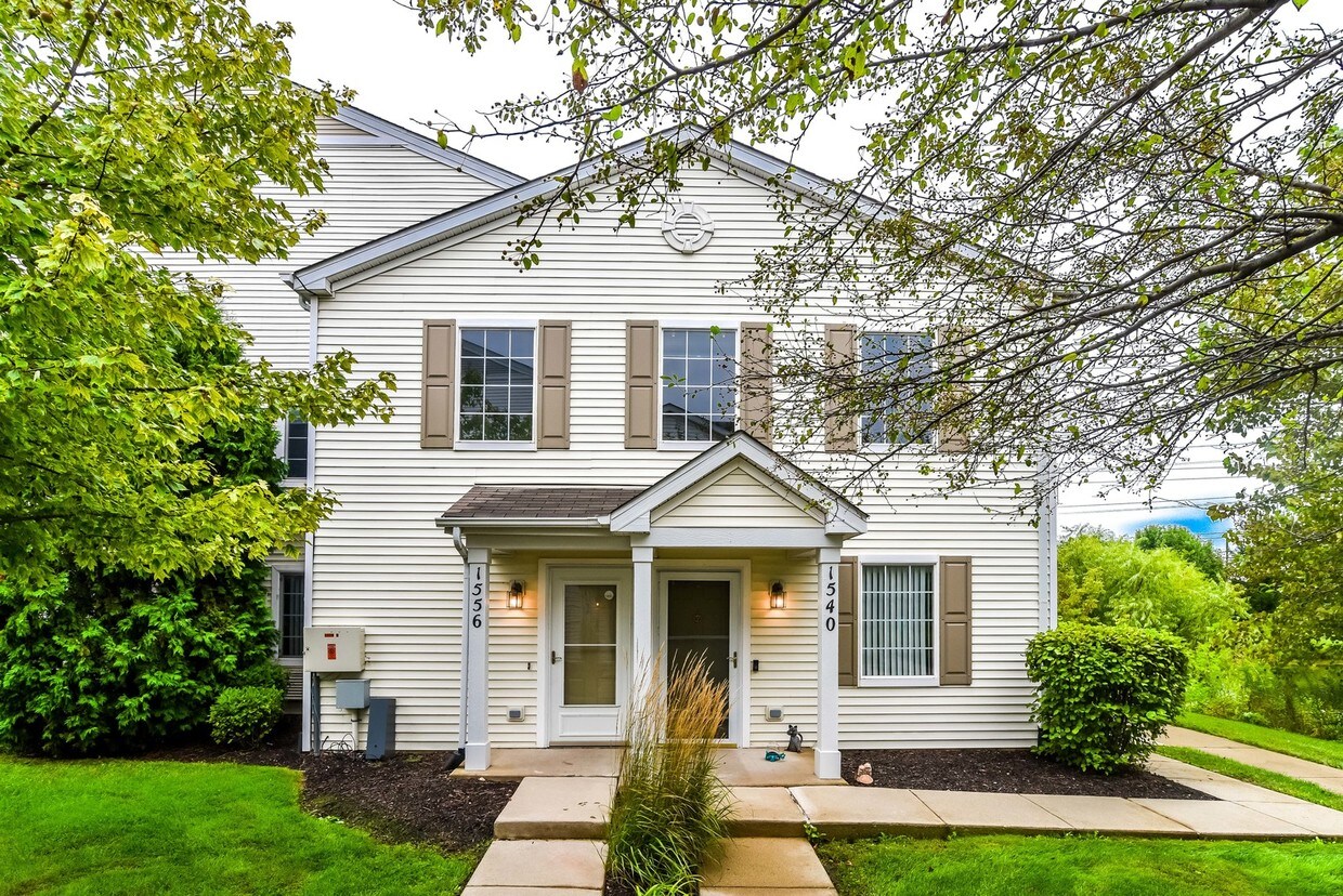 Foto principal - 1556 McClure Rd