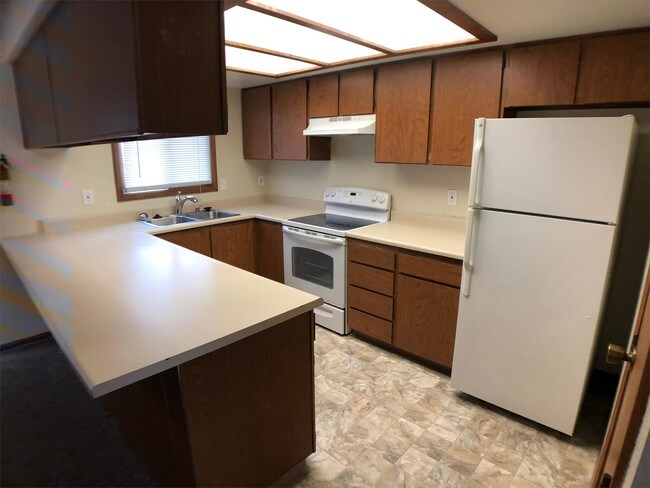 Foto del edificio - 724 E 76th Ave