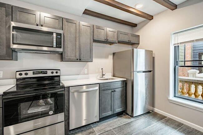 Foto del edificio - 235 E Market St