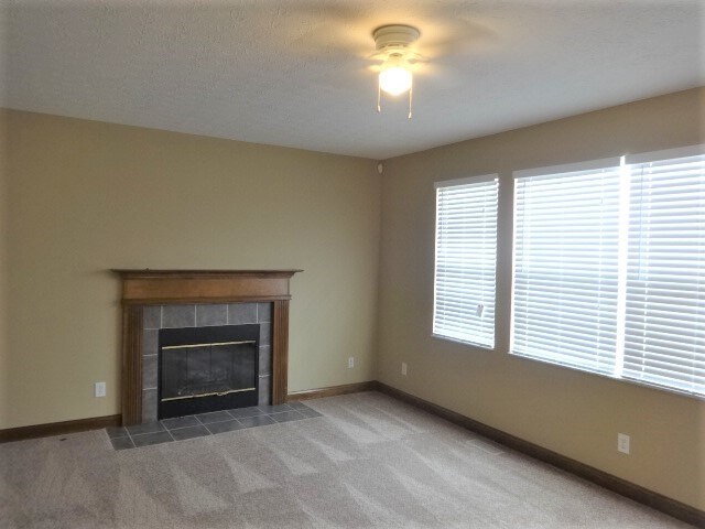 Foto del edificio - 383 Clifden Ct