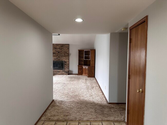 Foto del edificio - 216 Day Dr