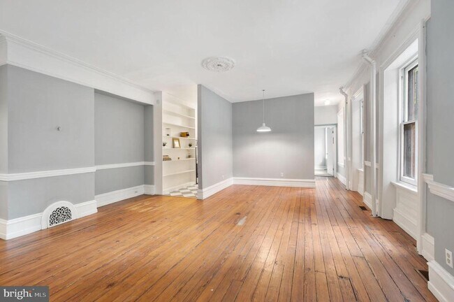 Building Photo - 641 N 16th St