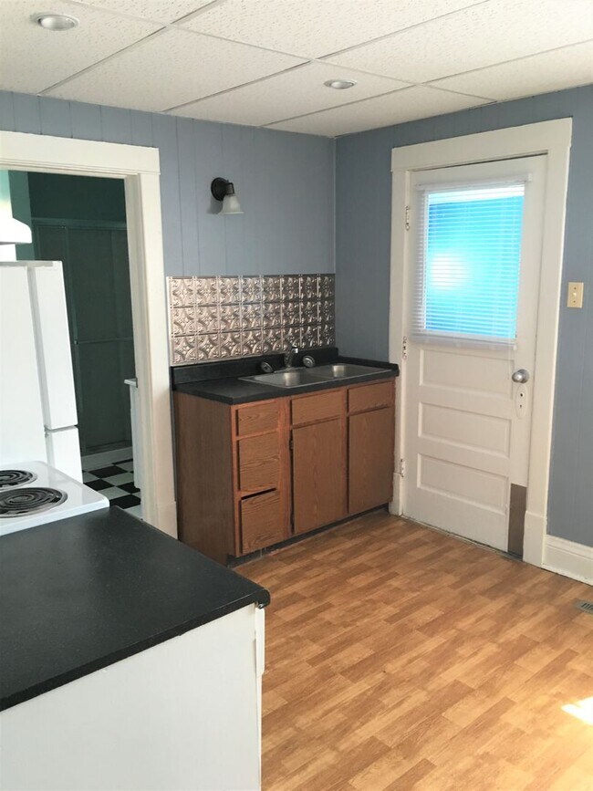 Foto del edificio - 2 Bed 1 Bath House