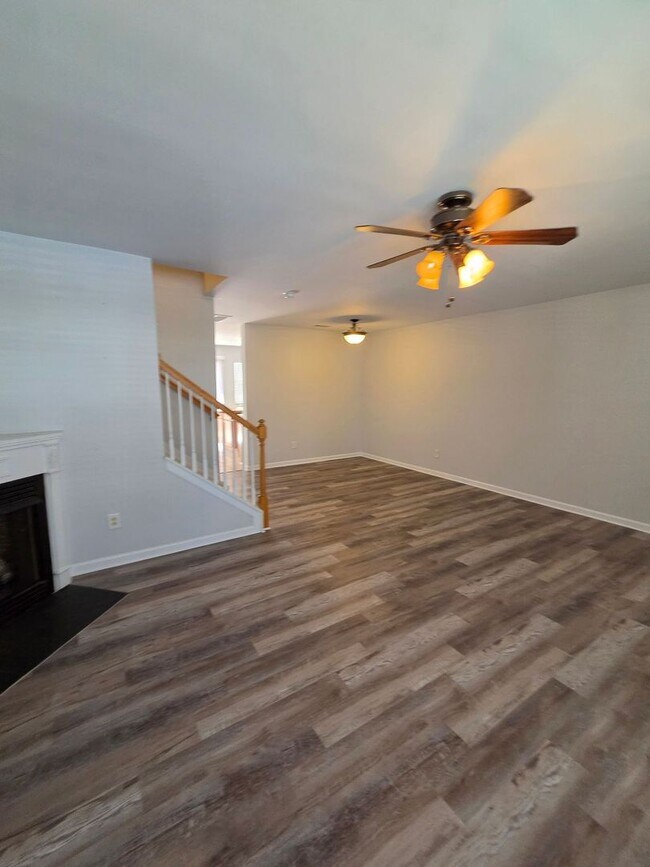 Building Photo - 7309 Sundance Drive