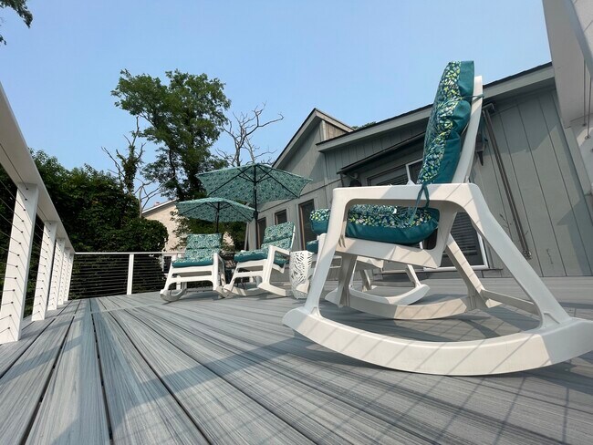 Foto del edificio - 930 Sound Shore Rd