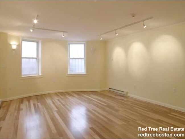 Photo - 702 Massachusetts Ave Apartment