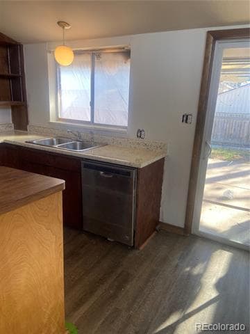 Building Photo - 2205 S High St