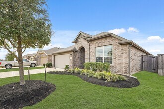 Building Photo - 9919 Willow Crown Ln