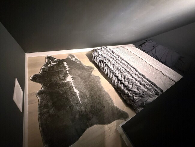 Foto del edificio - 1818 W 39th St