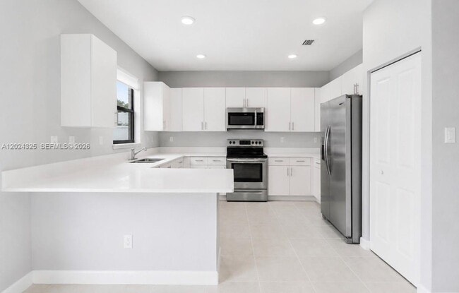 Building Photo - 20478 NW 4th Ave