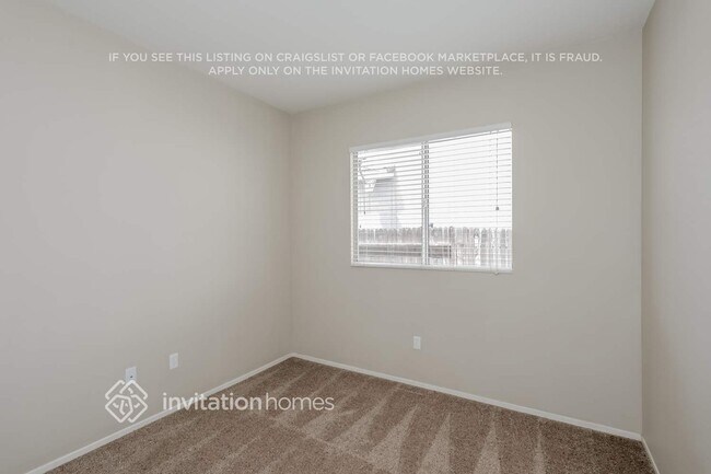 Foto del edificio - 24796 Shady Pine Ct