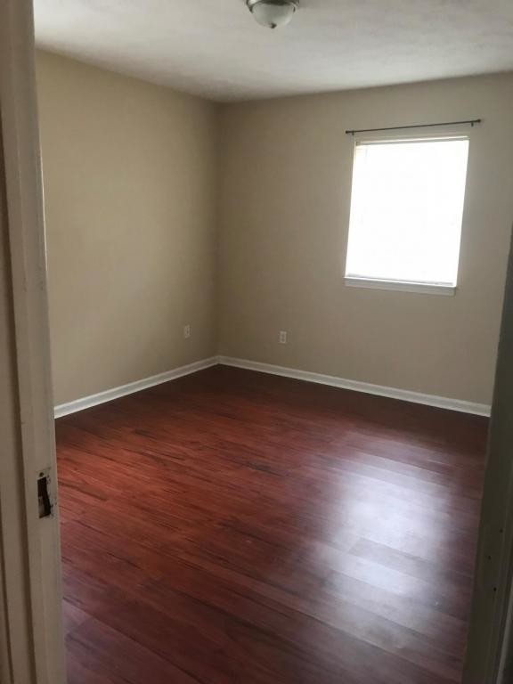 Foto del edificio - 1804 Dalton Court, Unit 1