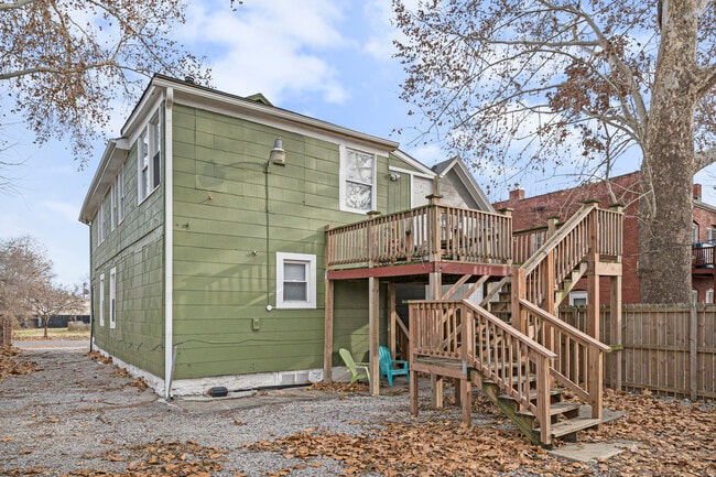 Building Photo - 4616 Tracy Ave