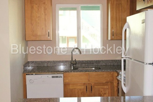 Foto del edificio - 11200 SW Greenburg Rd
