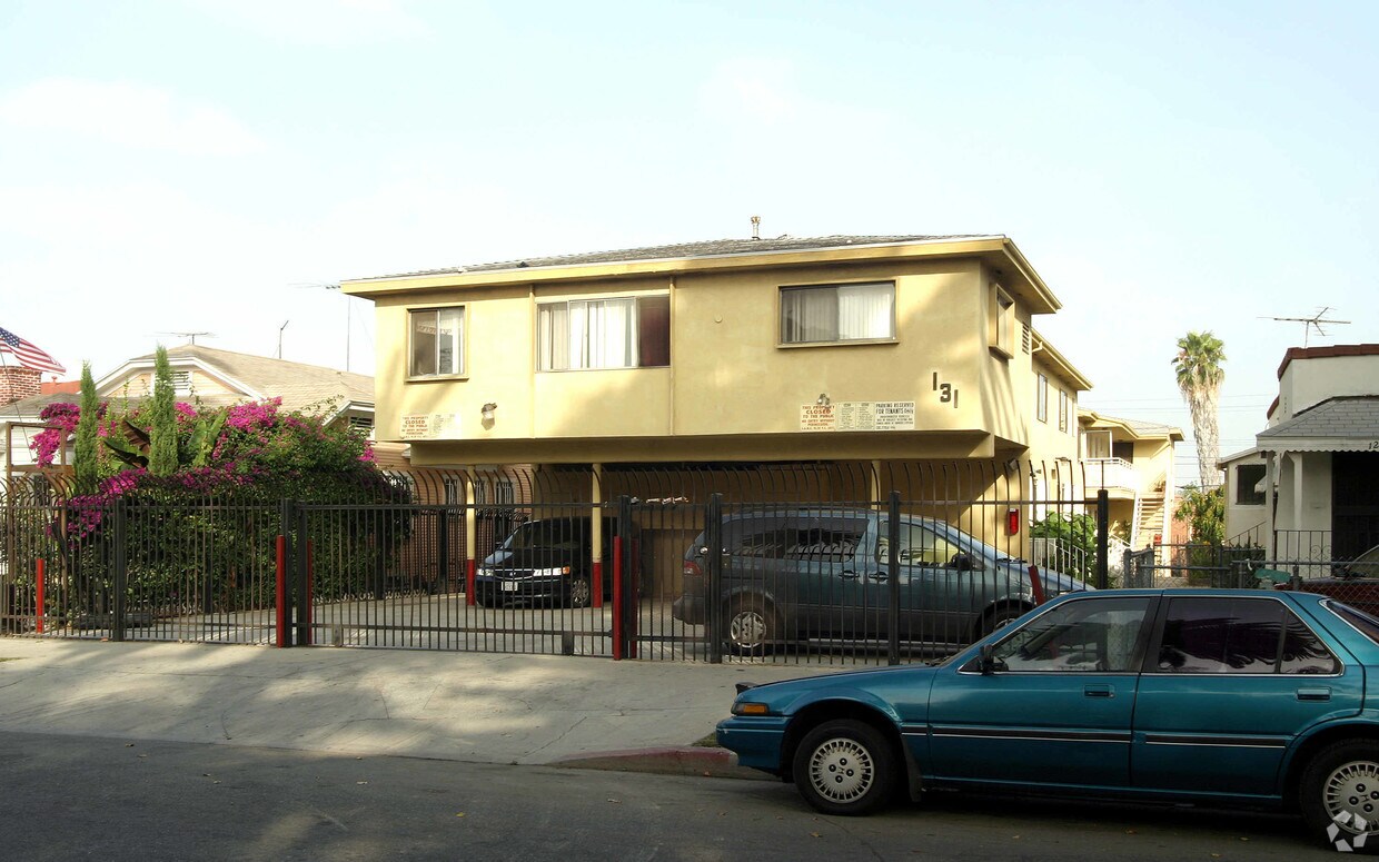 Primary Photo - 131 S Carondelet St