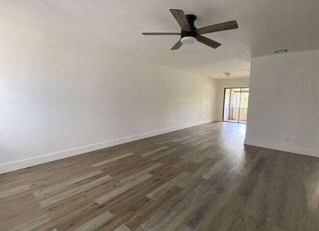 Foto del edificio - 4104 Inlet Cir