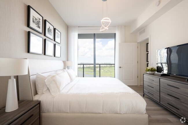 1BR, 1BA - 859SF - Primary Bedroom - Slate