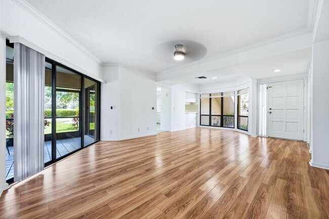 Building Photo - 101 Waterview Dr