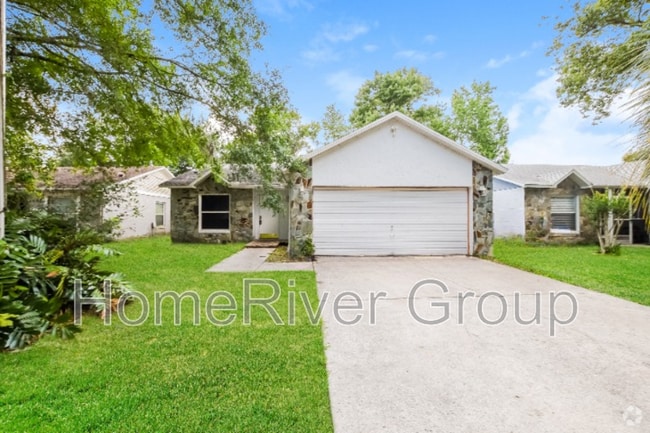 Building Photo - 824 Maple Forest Dr