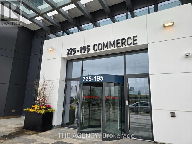 Photo du bâtiment - 195-4195 Commerce St