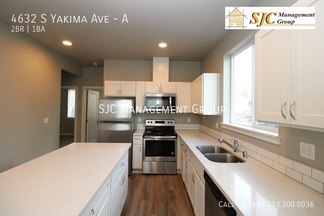 Building Photo - Two-bedroom duplex for rent in Tacoma