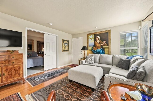 Foto del edificio - 7685 Northcross Dr