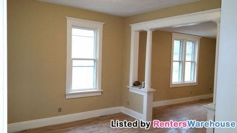 Building Photo - 603 4th Ave NW