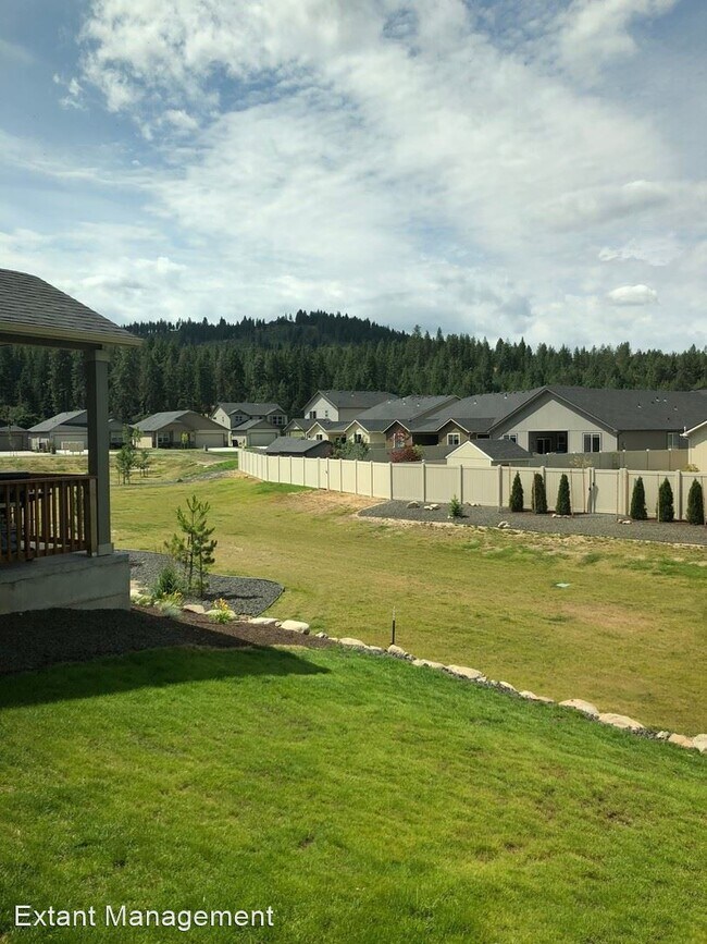 Foto del edificio - 5 br, 2.5 bath House - 1410 S Khinda CT