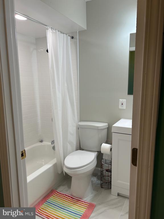 Foto del edificio - 43455 Katling Square