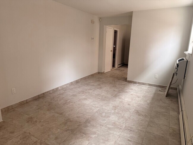 Foto del edificio - 1254 E 70th St