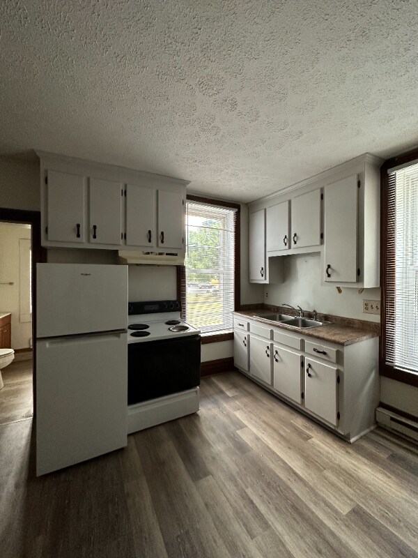 Foto del edificio - 221 N Poplar Ave
