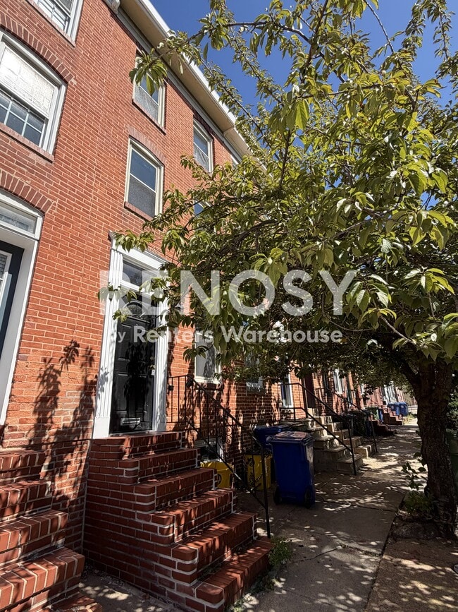 Building Photo - 2904 Hudson St