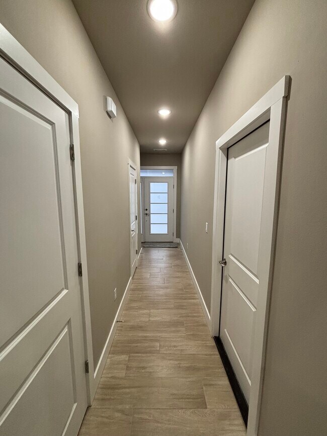 Foto del edificio - 470 Azurite Rd