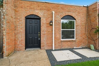 Building Photo - 1405 Shadowdale Dr