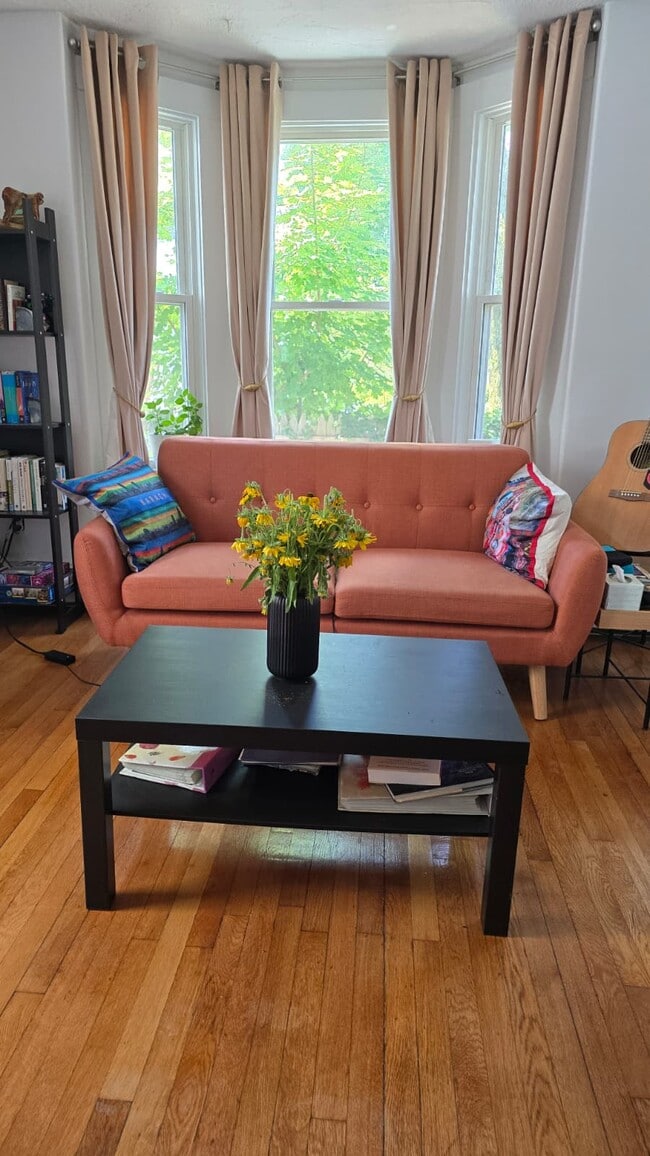 Living Room1 - 7 Wyatt St