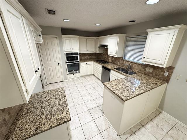 Foto del edificio - 3404 Sailmaker Ln
