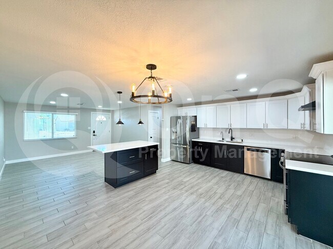 Foto del edificio - 13214 N 42nd St
