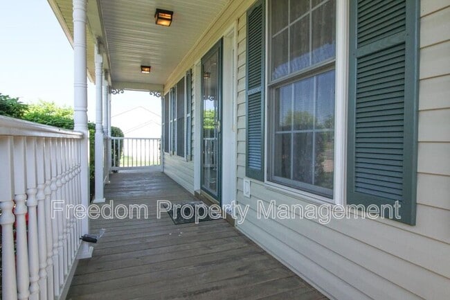 Photo - 6540 Cottonwood Dr House