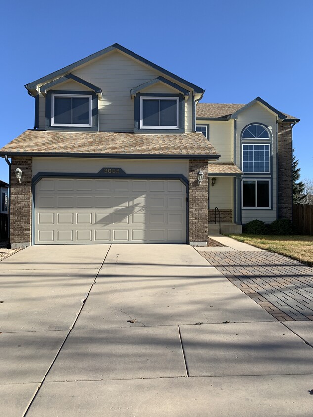 Primary Photo - 6065 Fescue Dr