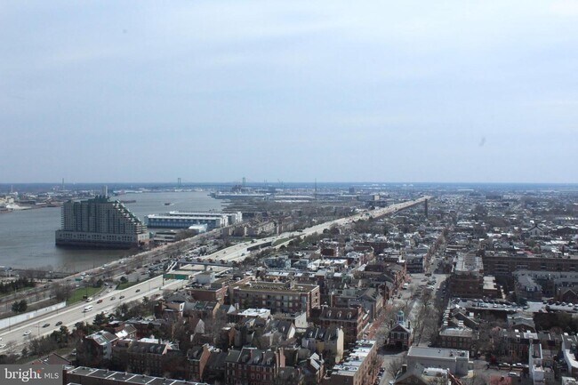 Foto del edificio - 210 Locust St