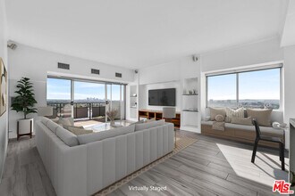 Building Photo - 1155 N La Cienega Blvd