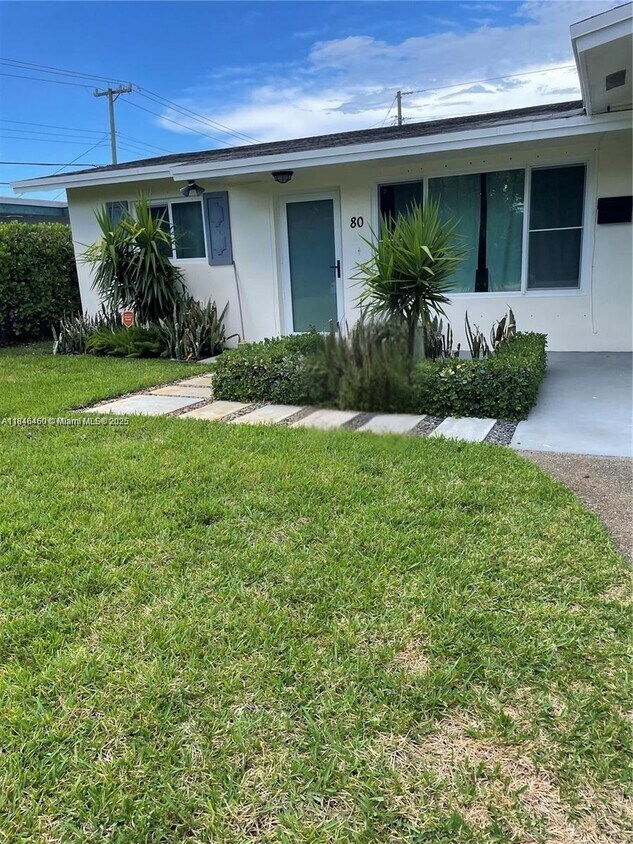 Foto principal - 80 NW 46th St