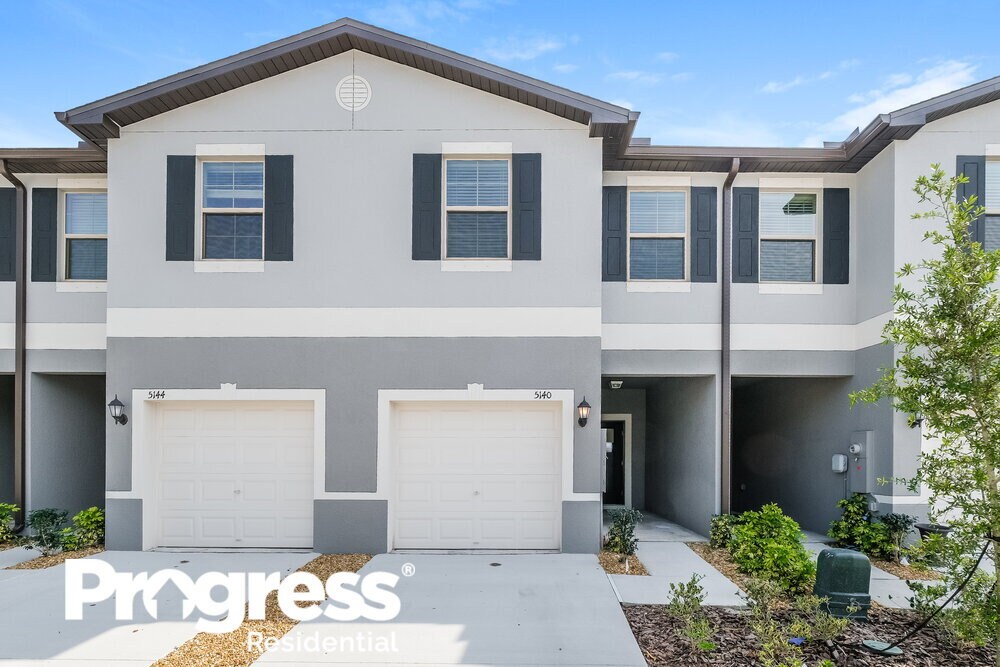 5140 Forum Blvd, Holiday, FL 34690 Townhome Rentals in Holiday FL