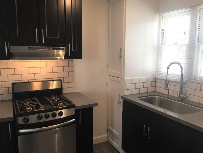 Interior Photo - Evans Apartments