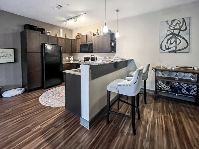 Open Kitchen with Bar - District on 119