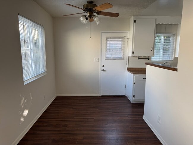 Building Photo - 2008 Graham Ave