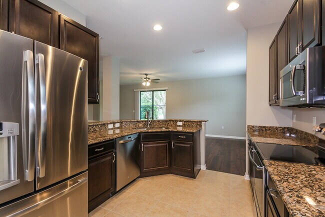 Foto del edificio - 2209 50th St Cir E