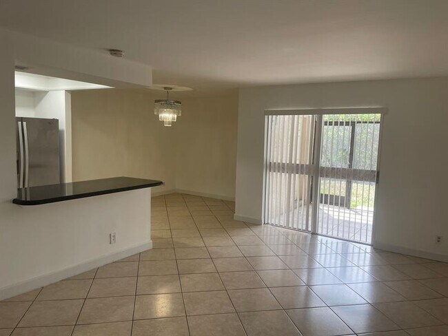 Foto del edificio - 3321 Quail Close